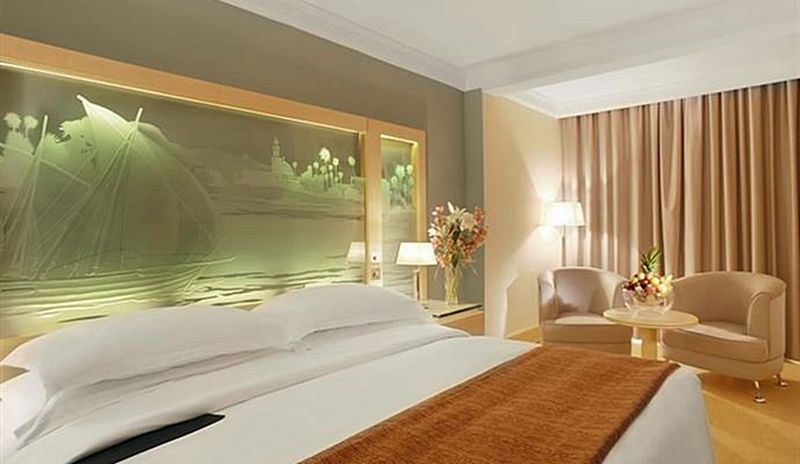 Le Royal Tower Hotel Кувейт Стая снимка