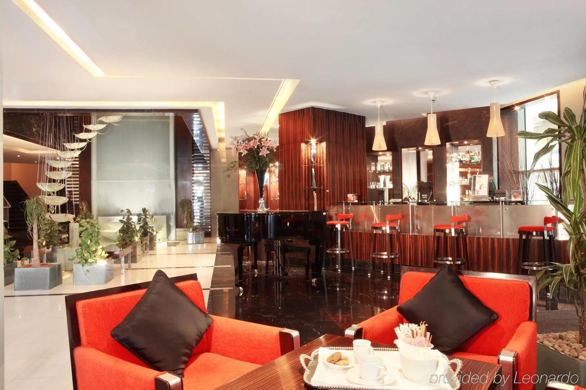 Le Royal Tower Hotel Кувейт Екстериор снимка