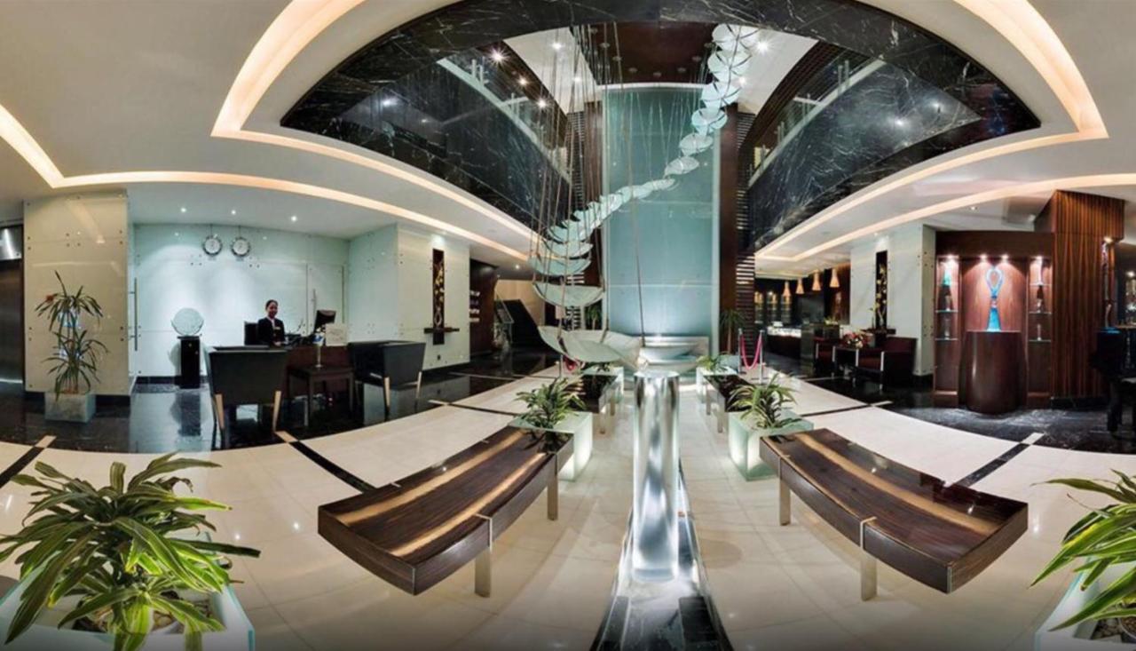 Le Royal Tower Hotel Кувейт Екстериор снимка