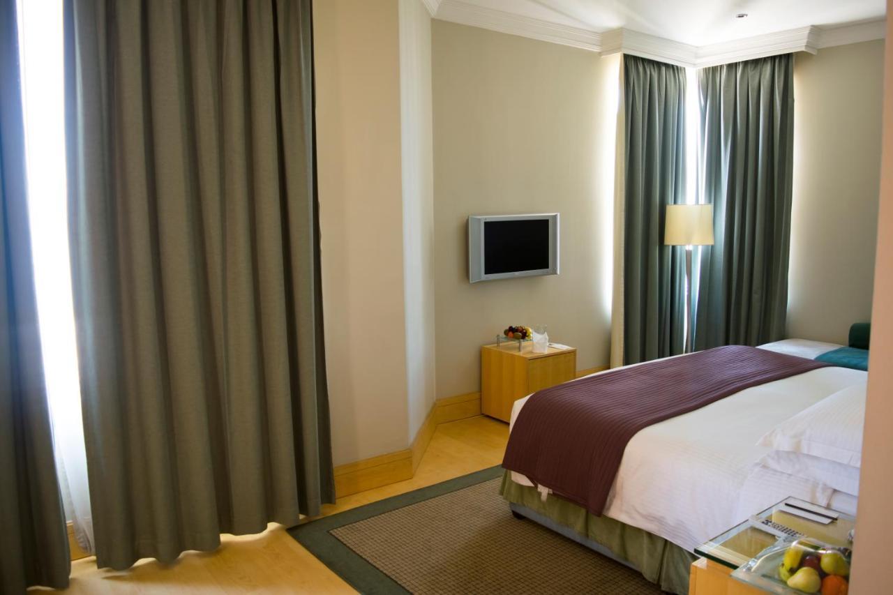 Le Royal Tower Hotel Кувейт Екстериор снимка