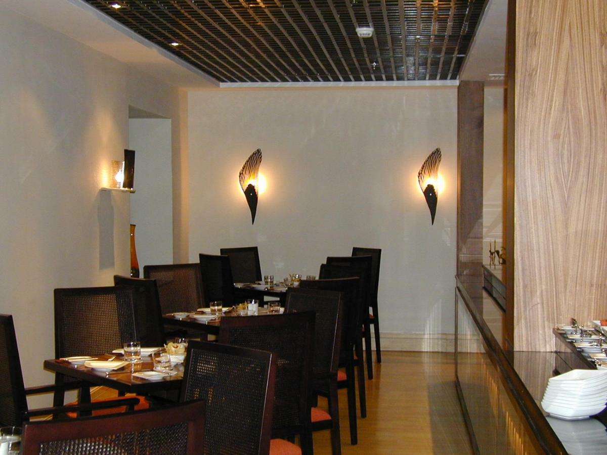 Le Royal Tower Hotel Кувейт Екстериор снимка
